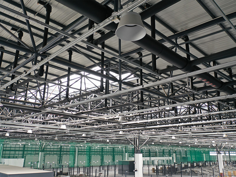 بناء هيكل جدار فولاذي لمركز عبور المطار