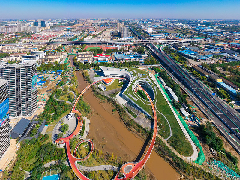 โซลูชันโครงสร้างเหล็กน้ำหนักเบาสำหรับศูนย์กีฬา