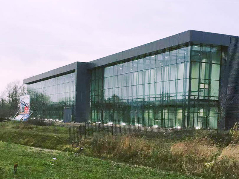 Hafif Çelik Kiriş Sistemleriyle Çelik Sergi Salonu Çözümü