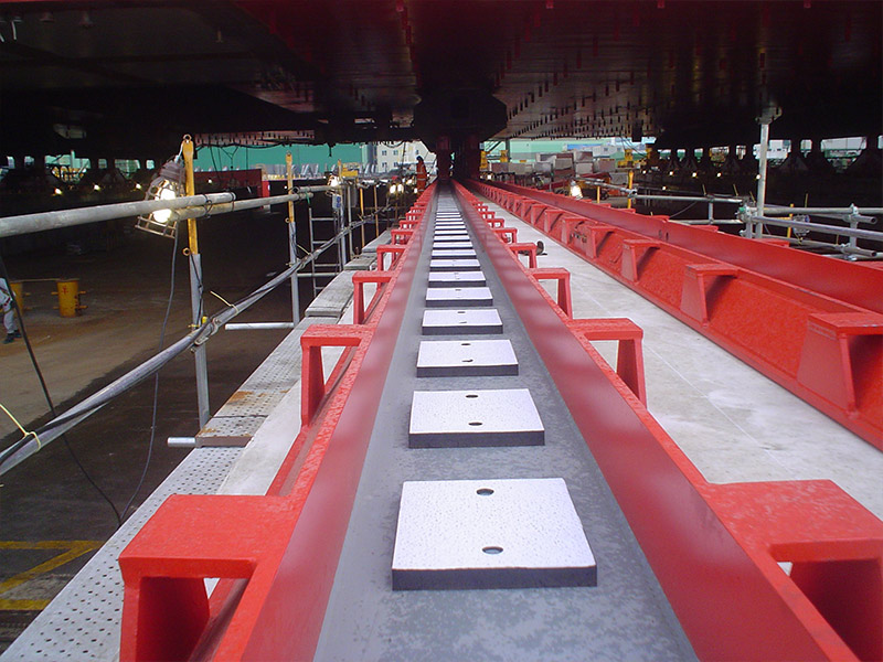 สะพานเหล็กโครงสร้างสำหรับงานหนัก: วิศวกรรมเพื่อความน่าเชื่อถือในการขนส่งขั้นสูง